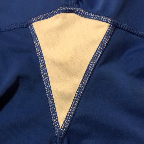 Blue Nike skort with clean croch area - Picture 3 of 5
